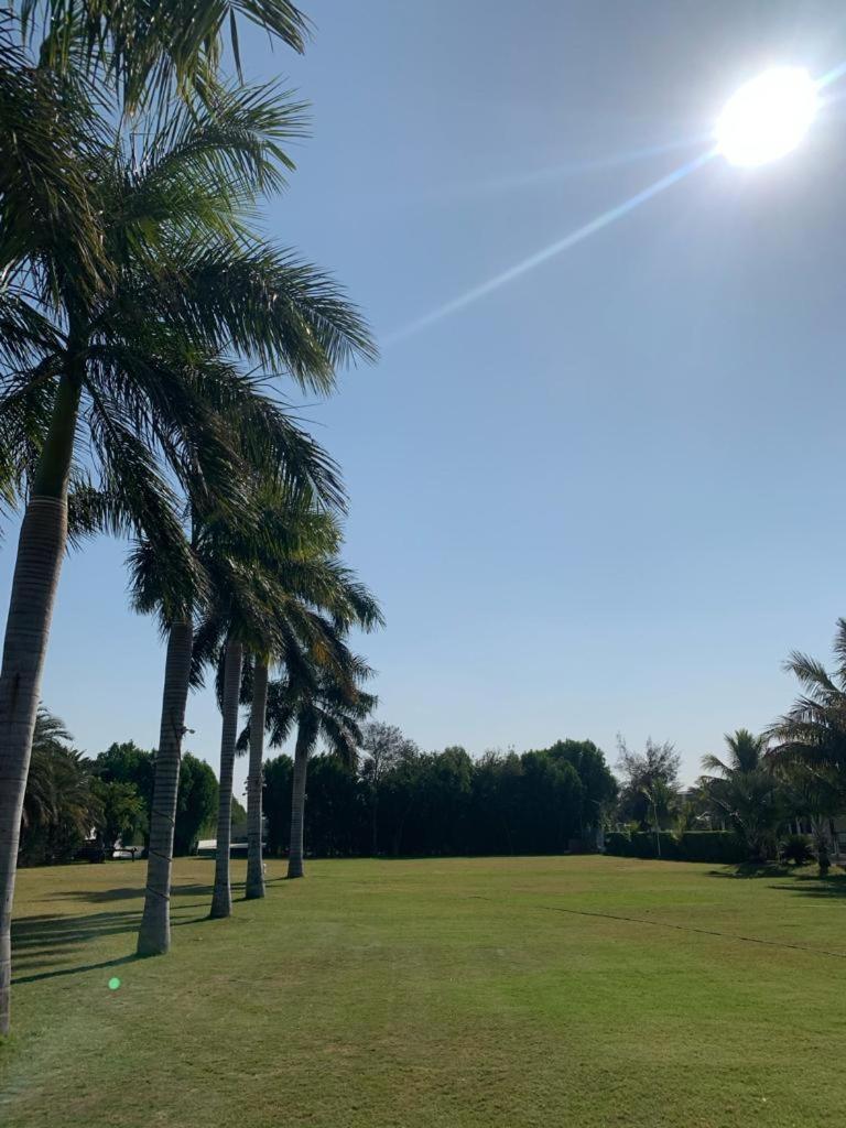 Srk Farm And Resort Anjār Kültér fotó