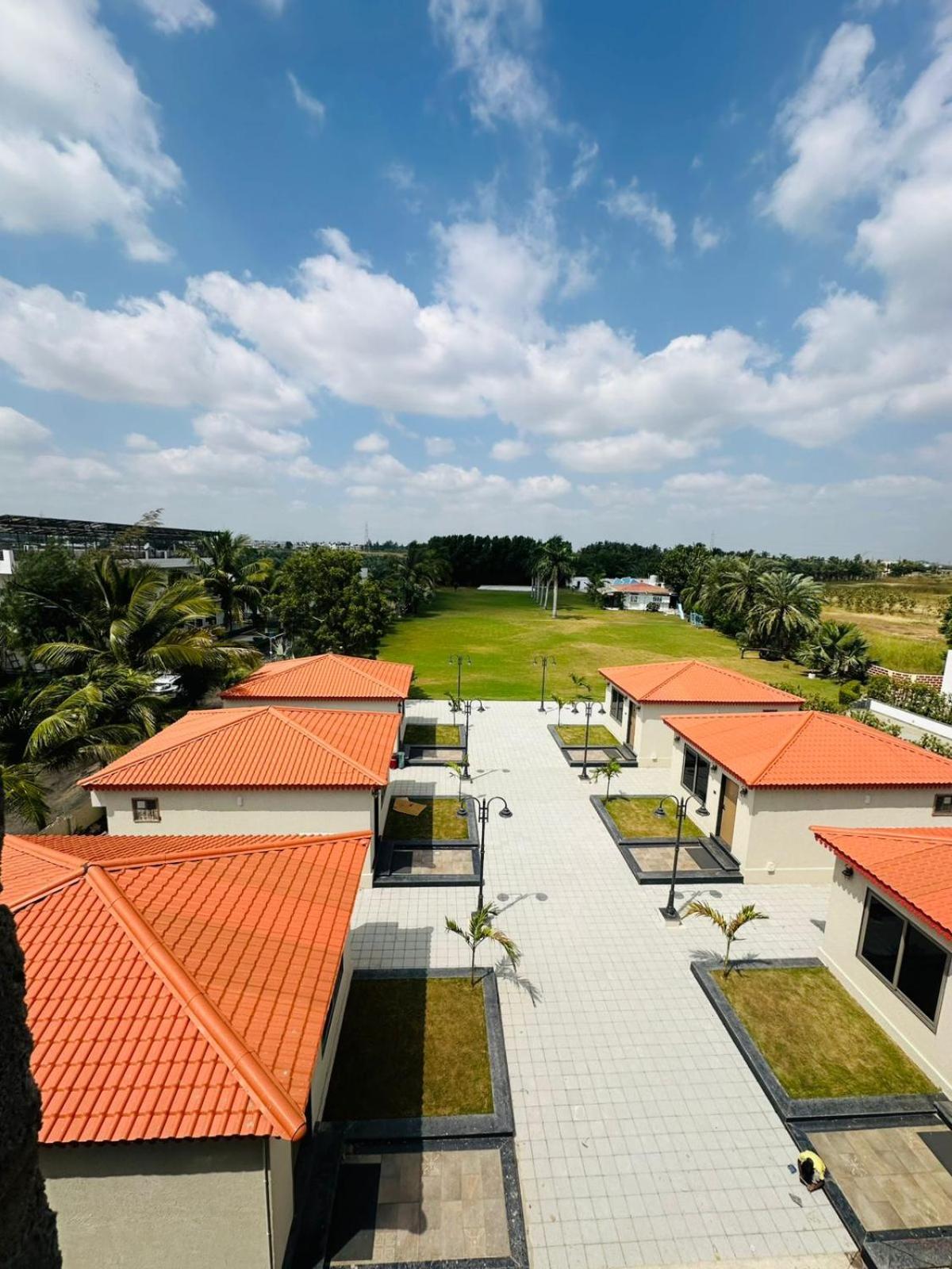 Srk Farm And Resort Anjār Kültér fotó