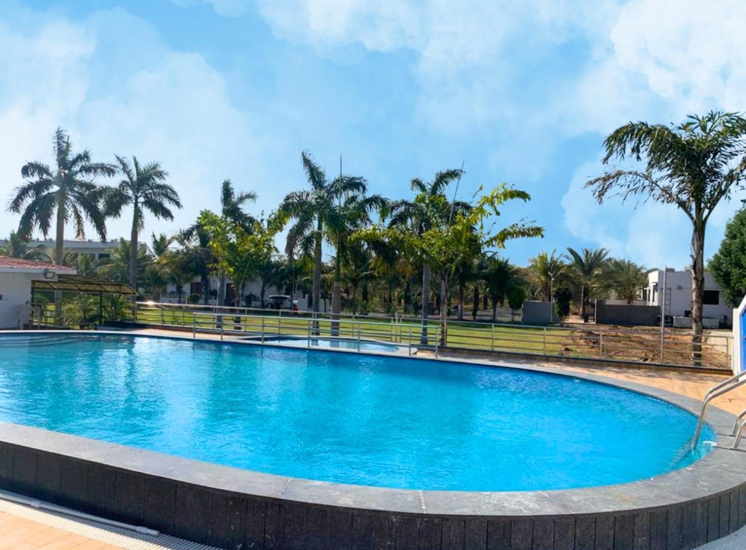 Srk Farm And Resort Anjār Kültér fotó